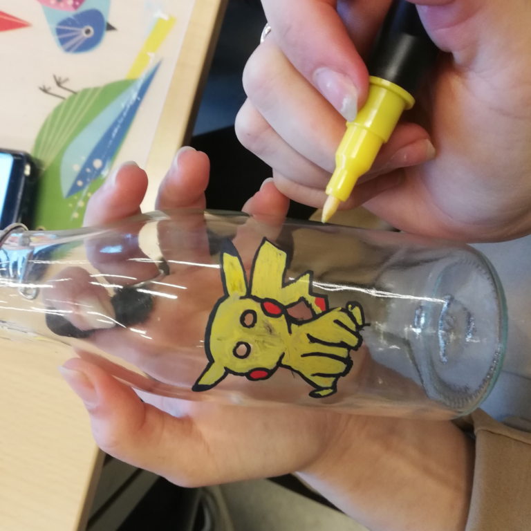 Creëer je eigen verhaal in de workshop flessenpost! — familie-kids in Roosendaal